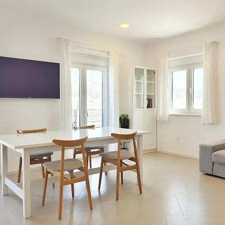 Dora Apartman Trogir